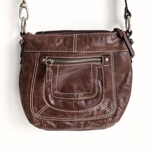Vintage Daniel leather crossbody bag